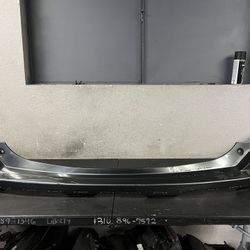 2016-2017-2018 TOYOTA RAV4 REAR BUMPER OEM USED