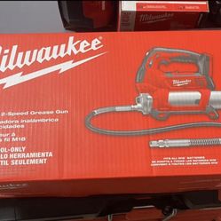Milwaukee M18 Grease Gun 2-Speed (Tool-Only)
