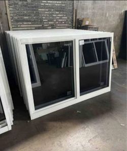 White Sliding Window with Screen
