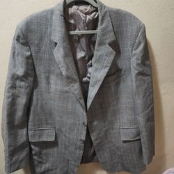Vintage England Manor plaid sports coat or suit jacket double-breasted size 42r excellent condition sorry about the wrinkles it's been packed
