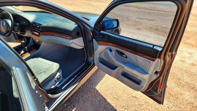 2000 BMW 5 Series