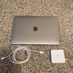 2020 13-inch Silver MacBook Pro