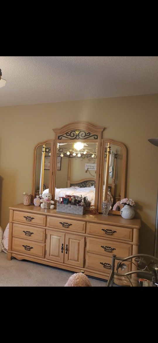 Dressers and Nightstands