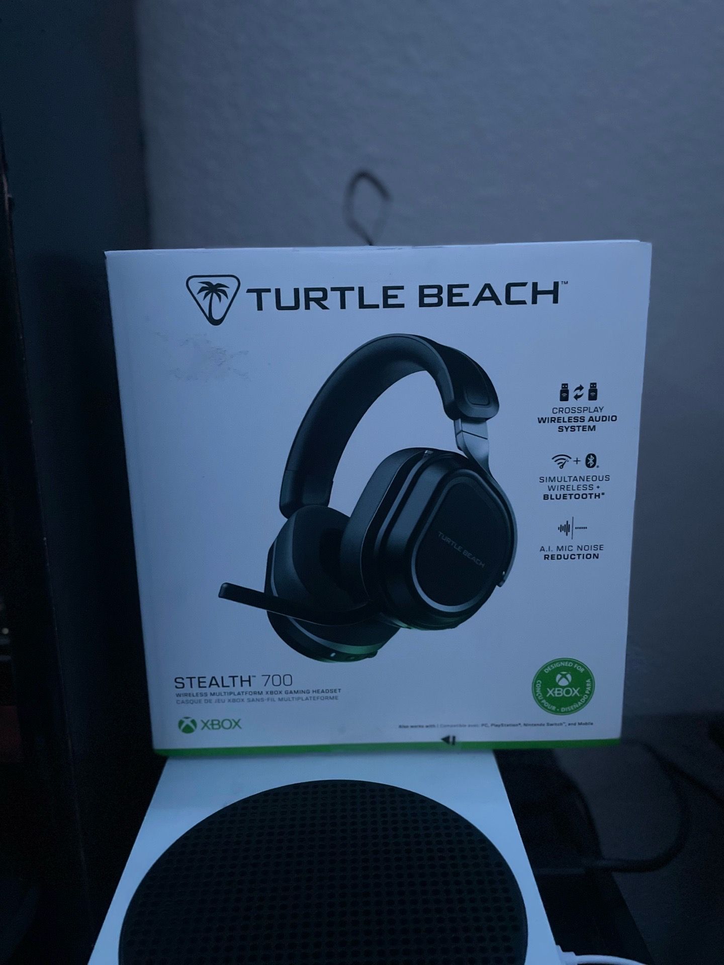 Turtle Beach Stealth 700 Gen 3 Xbox Gaming Headset Headphones Mic SEALED $80 FIRM
