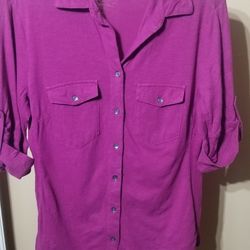 Womens Medium Shirt 