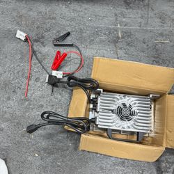 Cloudenergy 48V(51.2V) 20A charger
