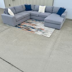 Large Gray U-shaped Sectional /w Chaise | Free Local Delivery 🚛