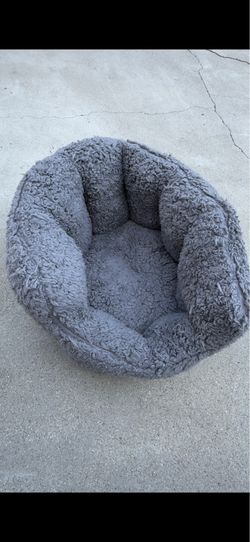 Grey Small Pet Bed OFFERS WELCOME