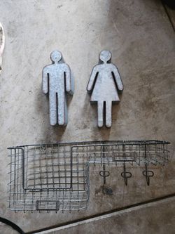Bathroom decorations