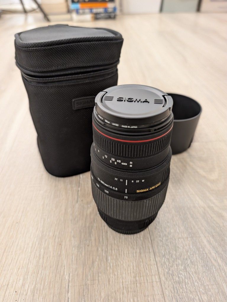 Sigma 70-300mm F4-5.6 APO DG Macro Lens (SA Mount)
