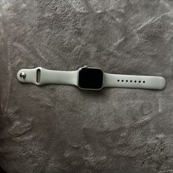 Apple Watch Series 7