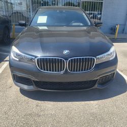2019 BMW 7 Series 740i