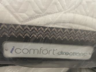 Serta Icomfort  King Pillow Top Mattress. I Can Also Deliver.