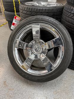 Used like new Chevy Silverado ss wheels 20” with new nitto tires payment plan options available