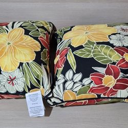 New OPEN BOX Pillow Perfect Outdoor Accent Pillows 