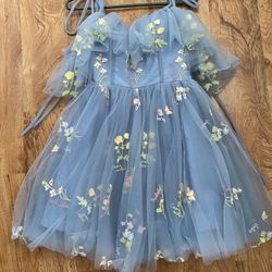 Beautiful Prom Or Homecoming Dress.