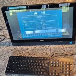 Inspiron 20-3052 Computer With Keyboard And Mouse 