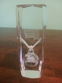 3D Laser Engraved Crystal Glass Paperweight
