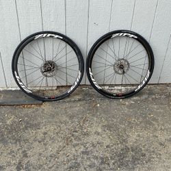Zipp 202 Disk 11 Speed Shimano QR Firecrest Clincher