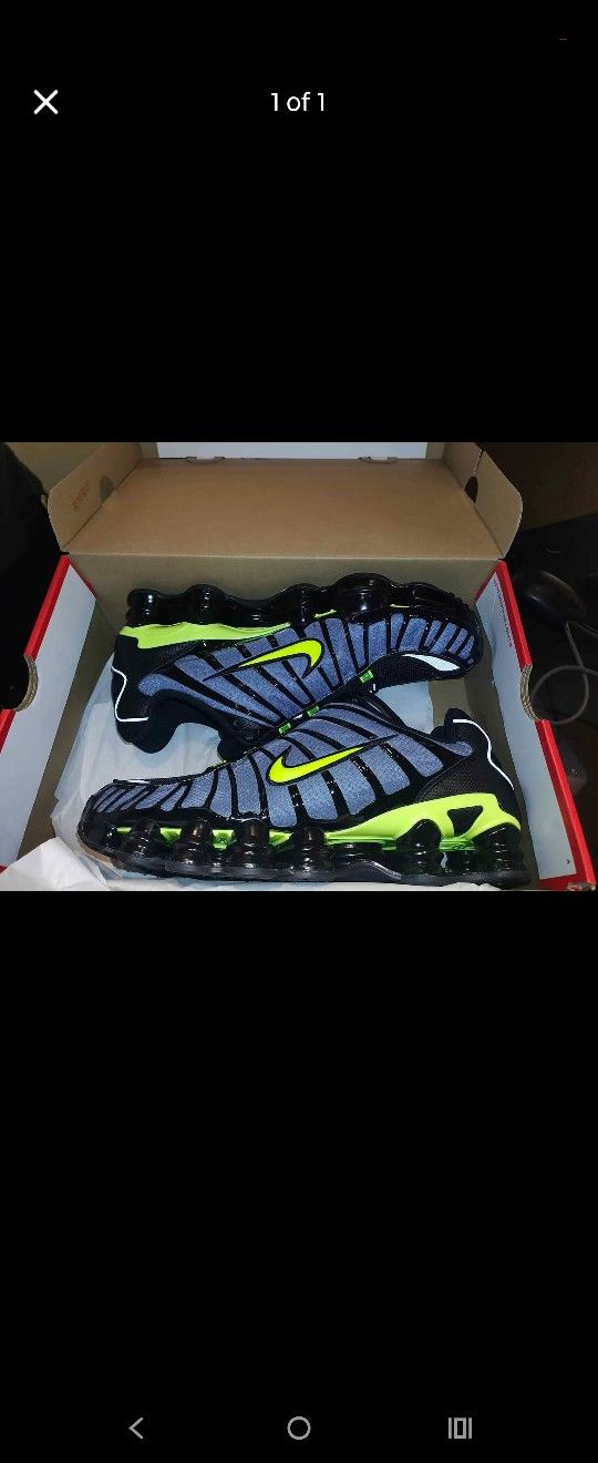 Brand New Nike Air Shox TL Size 11