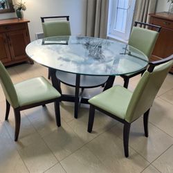 Glass Table W/ Chairs! Delivery Available!