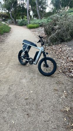 Juiced Camp Scrambler Ebike