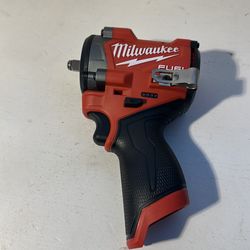 Milwaukee M12 FUEL 12V Lithium-Ion Brushless Cordless Stubby 3/8 in. Impact Wrench