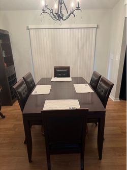 Dining room set