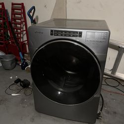Washer and dryer set