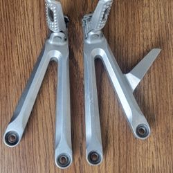 07-12 HONDA CBR600RR CBR Foot Right Left Back Rear Passenger Pegs Foot Rest OEM 600rr
