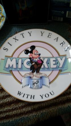 Mickey plate