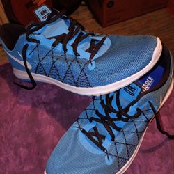 NIKE FURY 2 ATHLETIC RUNNING SHOES MENS SIZE 10.5 *LIKE NEW*