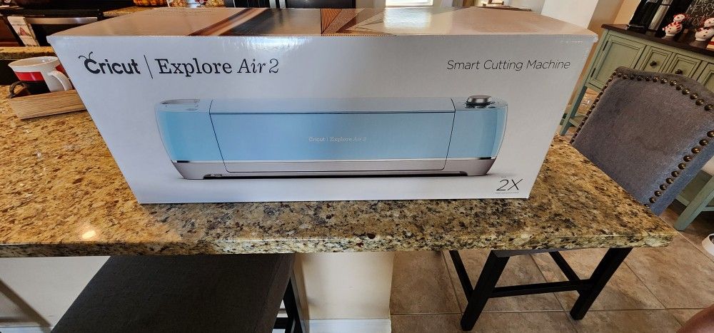 Cricut Explore Air 2 With Accessories