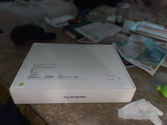Mac book pro 14-inch