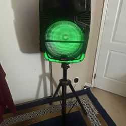 LED Bluetooth party speakers