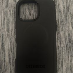 Otterbox Defender Series iPhone 16 Pro Max Case