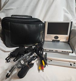 Vintage Polaroid Portable In Car DVD Player With Case