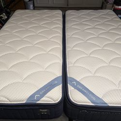 The DreamCloud Premier, Twin XL Mattresses 