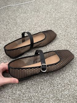 Size 7.5 Women Flats