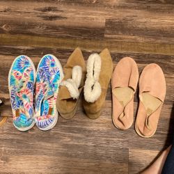 3 Pair Women’s 8.5 Shoes
