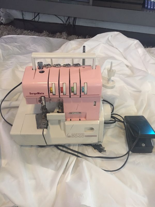 SergeMate Companion 5040 Serger Sewing Machine for Sale in St. Louis