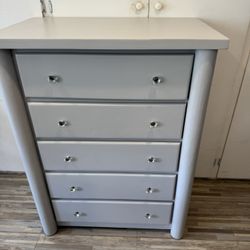 5 DRAWER CHEST SOLID WOOD