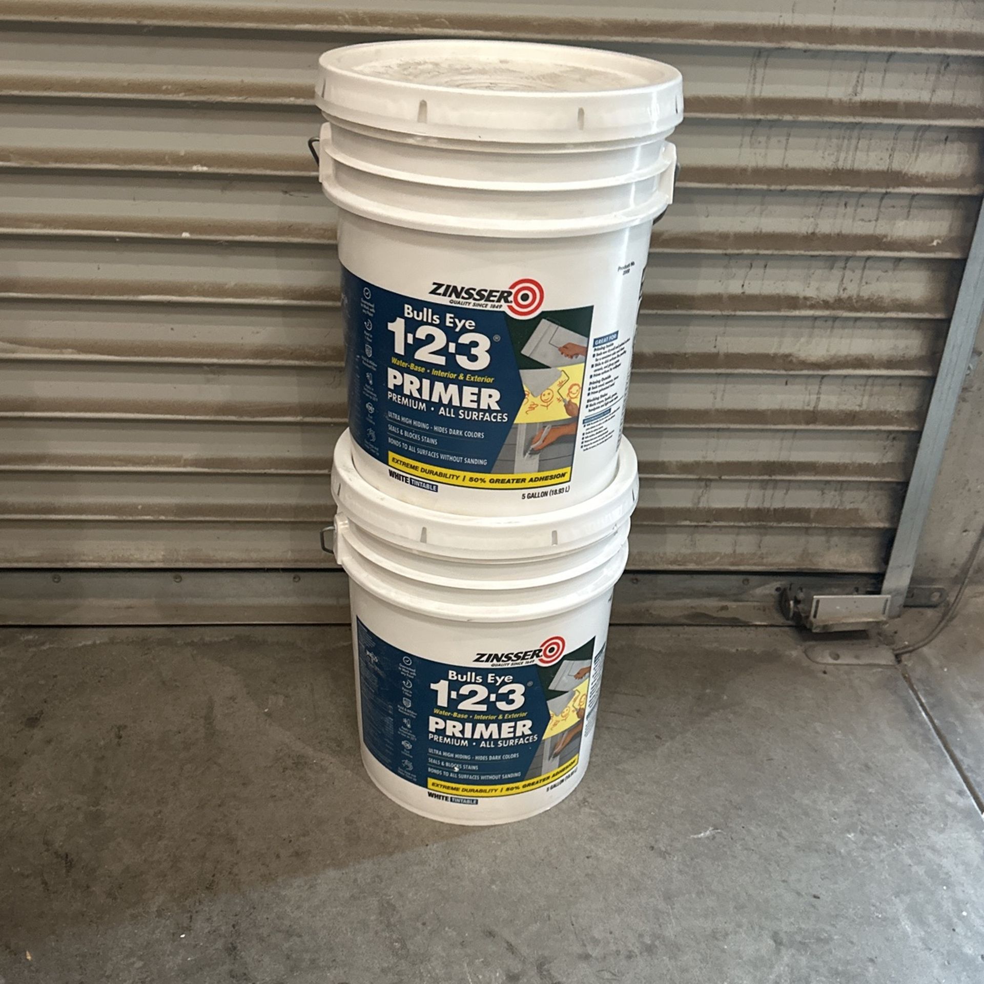FIVE GALLONS ZINSSER BULLS EYE 1-2-3 PRIMER