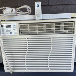 GE 10,150 BTU Digital Energy Star Air Conditioner W/Remote. Excellent Running, Clean, Quiet Unit. Strong Ice Cold Air Flow.