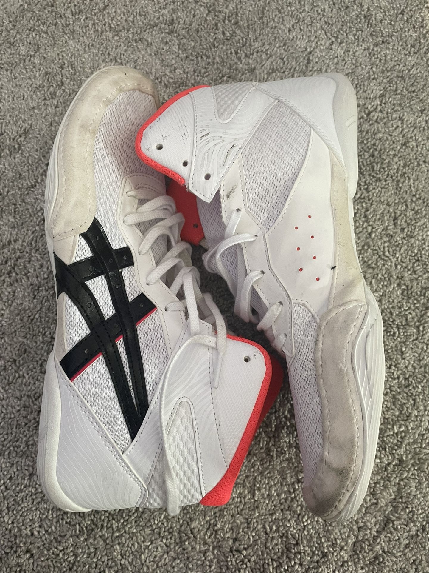 ASICS Wrestling Matflex 7 (Men’s Size 10)