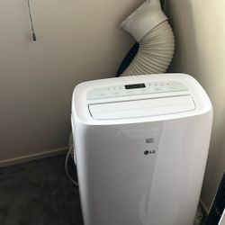 LG Portable Air-Conditioner 