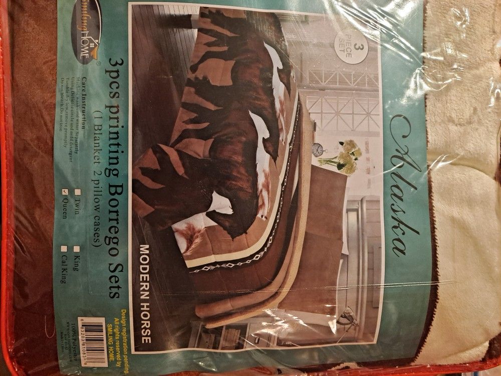 NEW NEVER USED QUEEN SIZE 