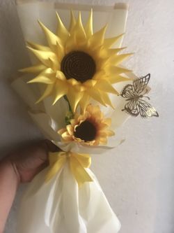 Detalle De Flor Amarilla