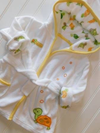 New! Baby Bath Robe size 0-9M Unisex Turtle Pattern