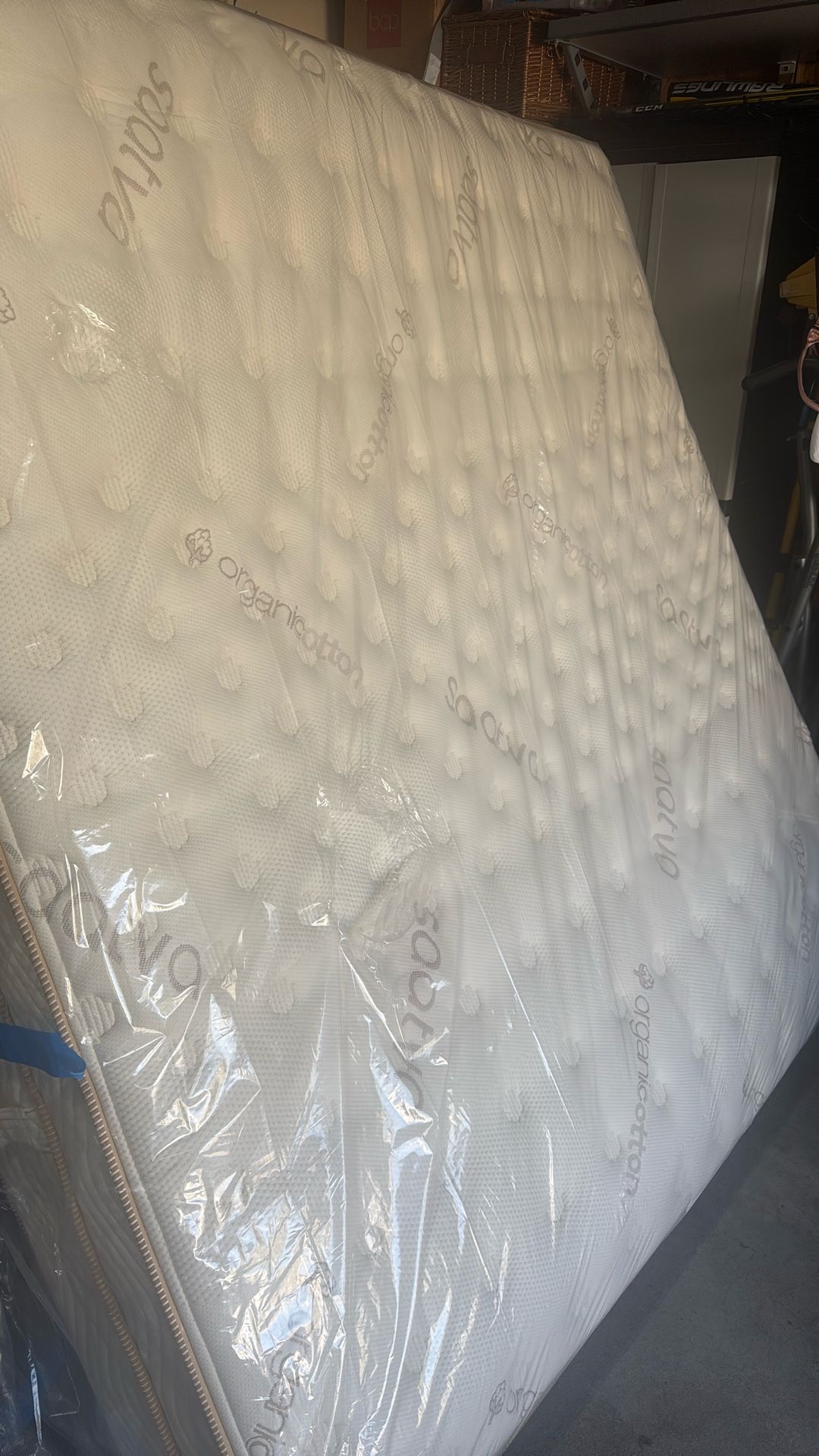 Saatva Classic Mattress, Luxury Firm, 14.5" (1 King) 